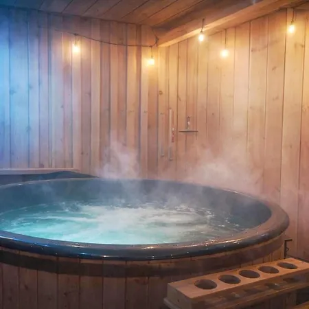 Villa Osada Brzeziny - 25 Minut Od Warszawy - Sauna, Balia Z Jacuzzi, Basen, Altana, Grill, Ogród, Ognisko *