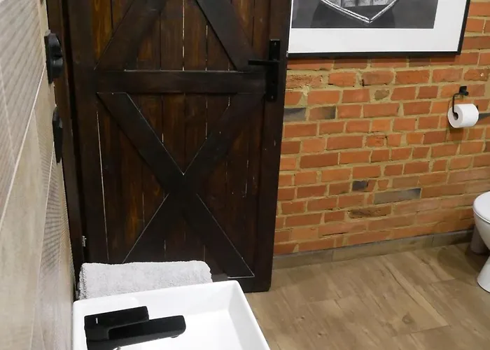 Osada Brzeziny - 25 Minut Od Warszawy - Sauna, Balia Z Jacuzzi, Basen, Altana, Grill, Ogrod, Ognisko Villa