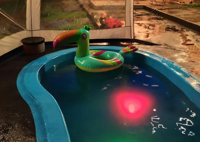 Osada Brzeziny - 25 Minut Od Warszawy - Sauna, Balia Z Jacuzzi, Basen, Altana, Grill, Ogrod, Ognisko ヴィラ *